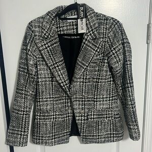 Women’s blazer- blanc et noir